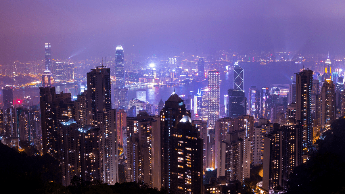 A view of beautiful city buildings